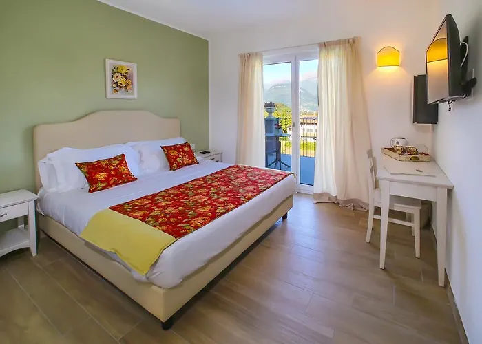 Foresteria Margherita 4* Colico